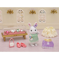 Calico Critters Fashion Play Set - Jewels & Gems Collection
